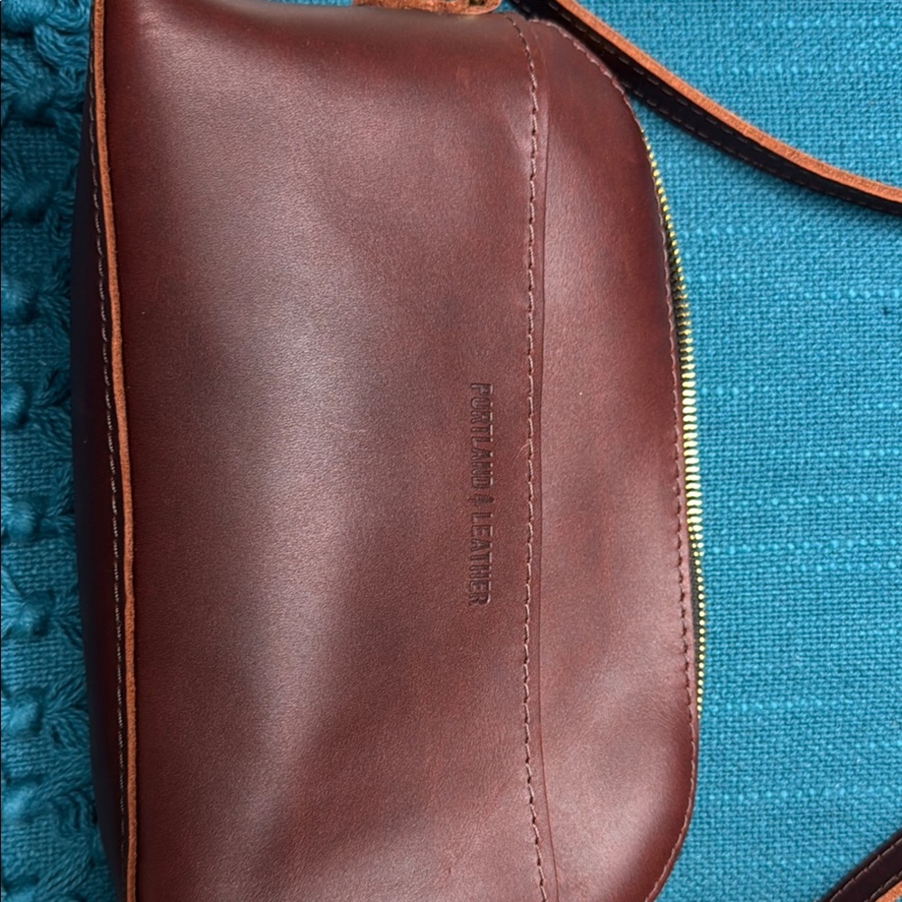 Portland Leather Rich Brown Leather Shoulder Bag
